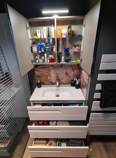 Photo salle de bain rangements